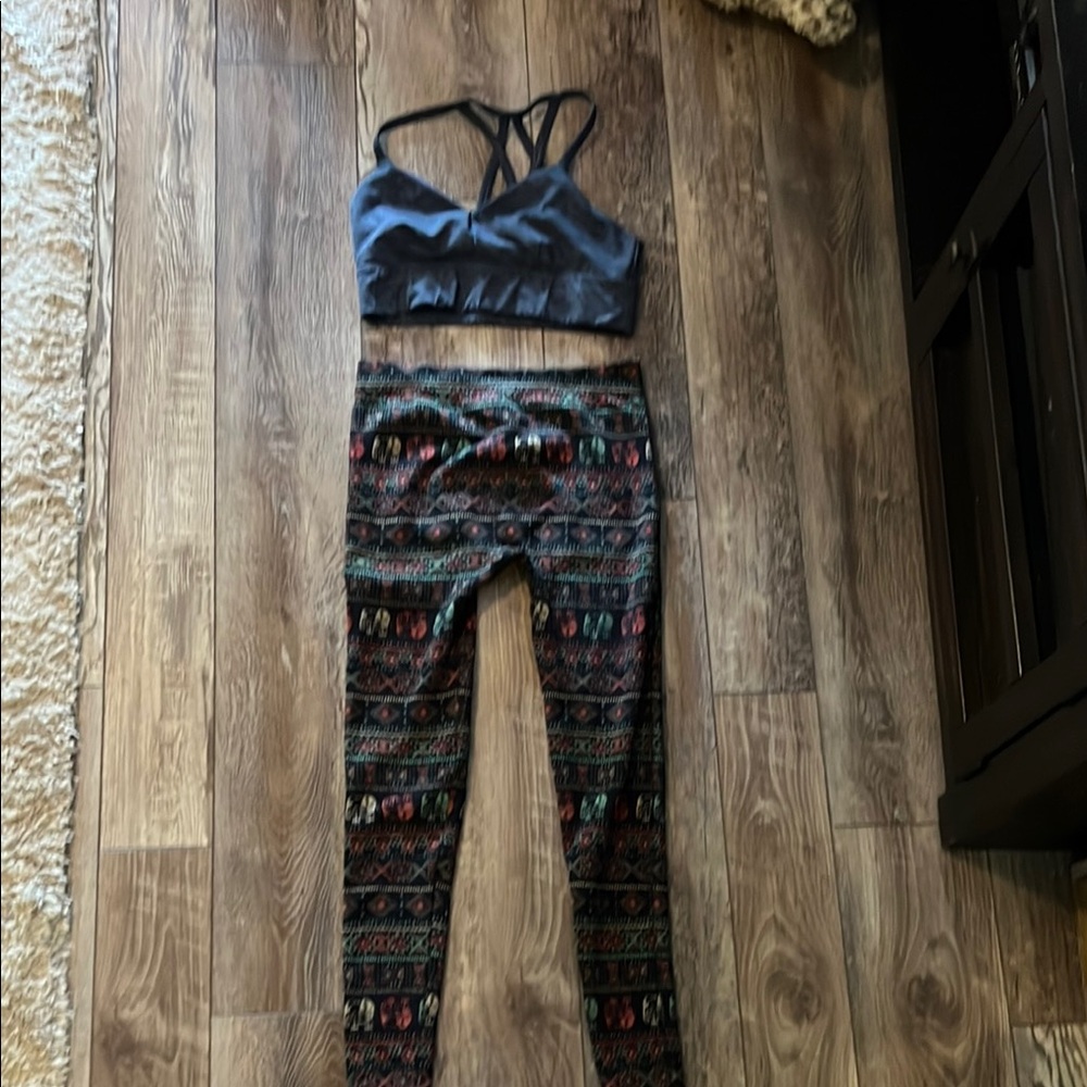 Twenty Black and Red Leggings